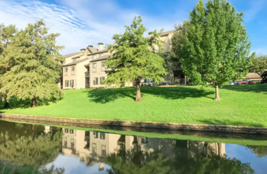 Dallas Single-Family Home Exterior Maintenance Challenges and Solutions