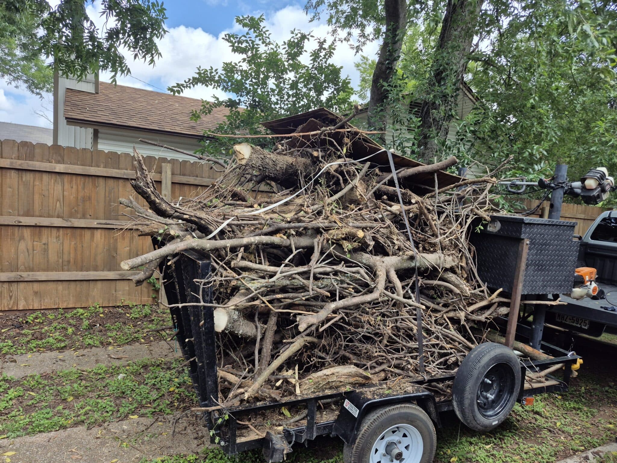 Junk Hauling & Removal work completed by Breasy